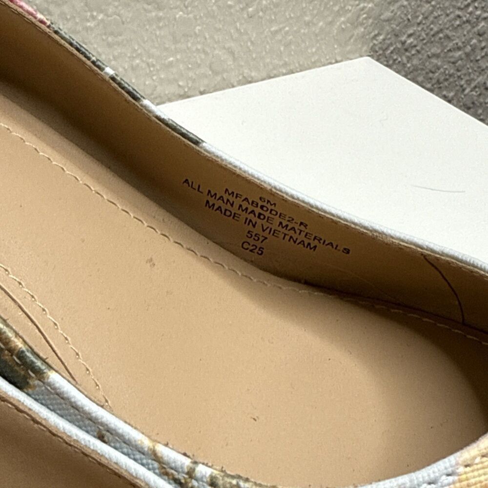 Marc Fisher Arlene Pointy Toe Pumps Kitten Heels Floral Shoes Size 6 - Picture 2 of 9